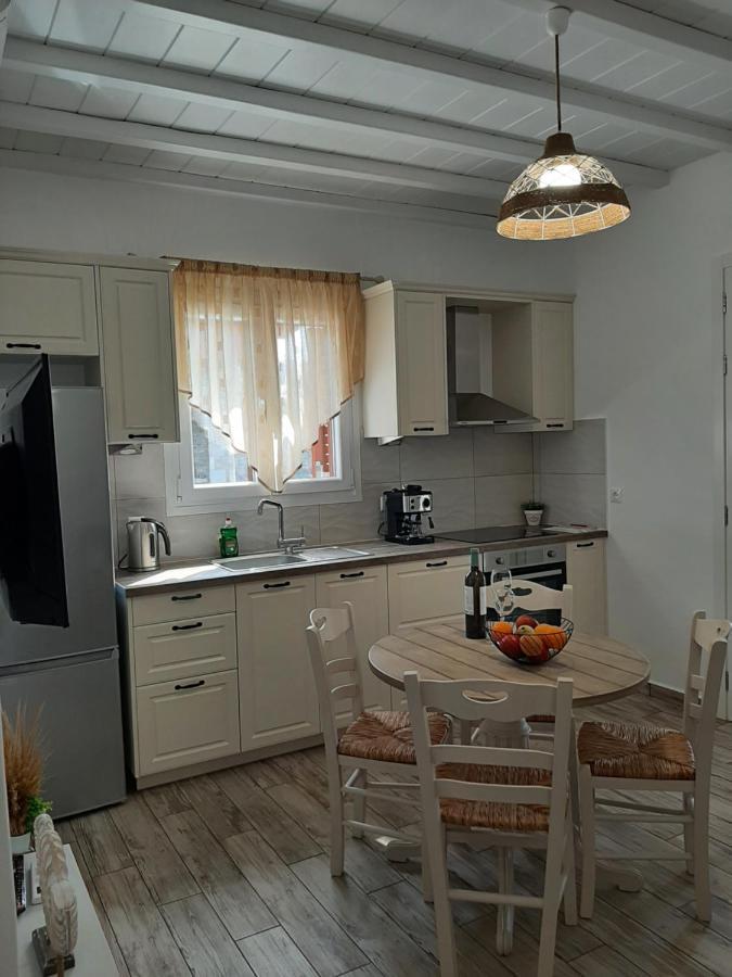 Alisachni Apartment Kini Exterior photo